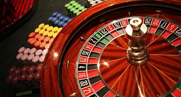The Allure of Casino Crowded Games: What Makes Them Irresistible?