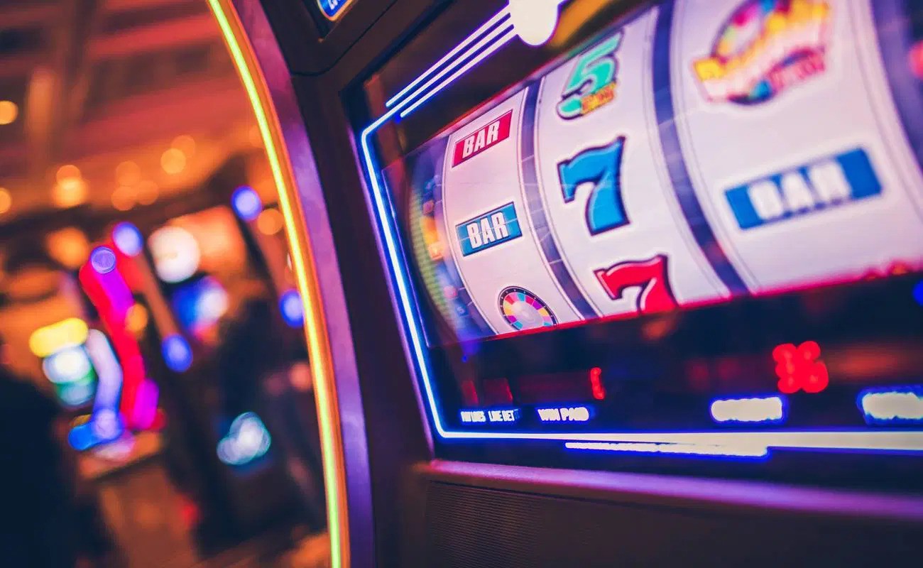 The Thrilling World of Online Slot Games: A Modern Spin on Classic Entertainment