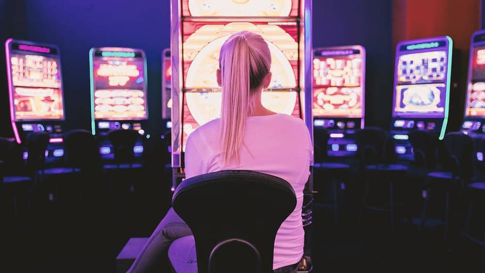 The Evolution of Slot Game Casinos: A Journey Through Innovation and Entertainment